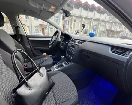 Шкода Октавия 2013 в Тернополе на Automoto.ua Серый Шкода Октавия, объемом двигателя 1.6 л и пробегом 298 тыс. км за 9150 $, фото 3 на Automoto.ua