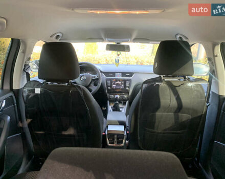 Сірий Шкода Октавія, об'ємом двигуна 1.6 л та пробігом 253 тис. км за 11000 $, фото 13 на Automoto.ua