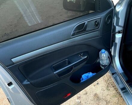 Серый Шкода Октавия, объемом двигателя 1.6 л и пробегом 203 тыс. км за 9500 $, фото 5 на Automoto.ua