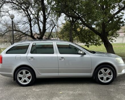 Серый Шкода Октавия, объемом двигателя 2 л и пробегом 200 тыс. км за 10200 $, фото 3 на Automoto.ua