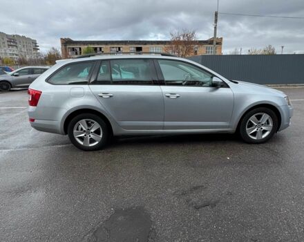 Серый Шкода Октавия, объемом двигателя 1.6 л и пробегом 225 тыс. км за 11400 $, фото 2 на Automoto.ua