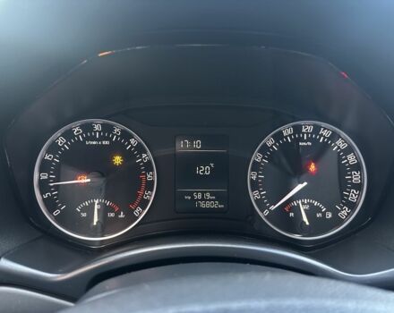 Шкода Октавия 2013 в Николаеве на Automoto.ua Серый Шкода Октавия, объемом двигателя 1.6 л и пробегом 177 тыс. км за 7600 $, фото 23 на Automoto.ua