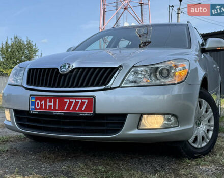 Сірий Шкода Октавія, об'ємом двигуна 1.6 л та пробігом 216 тис. км за 7850 $, фото 4 на Automoto.ua