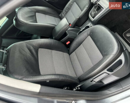 Сірий Шкода Октавія, об'ємом двигуна 2 л та пробігом 215 тис. км за 9999 $, фото 35 на Automoto.ua