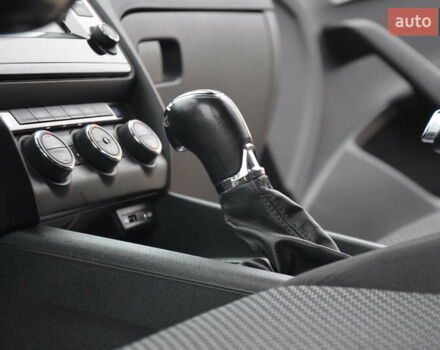 Сірий Шкода Октавія, об'ємом двигуна 2 л та пробігом 255 тис. км за 12250 $, фото 37 на Automoto.ua