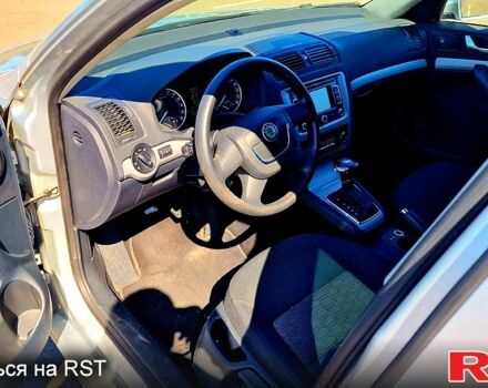 Серый Шкода Октавия, объемом двигателя 1.6 л и пробегом 216 тыс. км за 9500 $, фото 5 на Automoto.ua