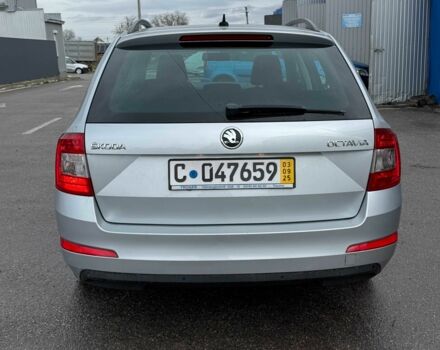 Серый Шкода Октавия, объемом двигателя 1.6 л и пробегом 225 тыс. км за 11400 $, фото 4 на Automoto.ua