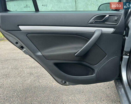 Серый Шкода Октавия, объемом двигателя 1.6 л и пробегом 207 тыс. км за 9500 $, фото 19 на Automoto.ua