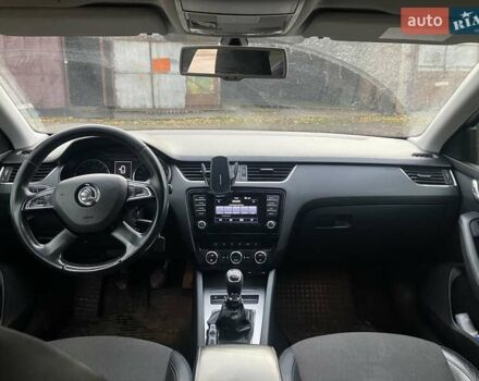 Сірий Шкода Октавія, об'ємом двигуна 1.97 л та пробігом 357 тис. км за 9000 $, фото 7 на Automoto.ua