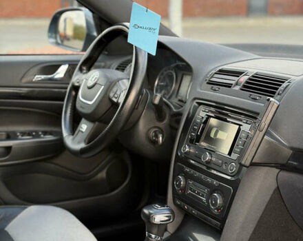 Серый Шкода Октавия, объемом двигателя 2 л и пробегом 270 тыс. км за 12000 $, фото 45 на Automoto.ua