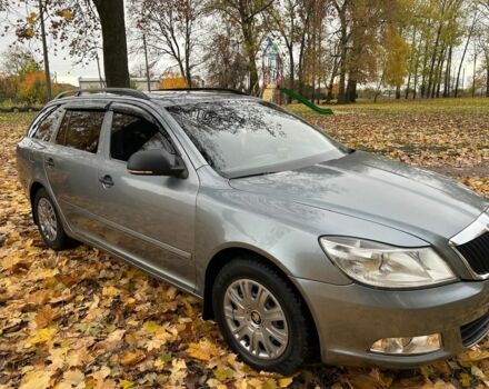 Шкода Октавия 2013 в Бурыне на Automoto.ua Серый Шкода Октавия, объемом двигателя 1.2 л и пробегом 90 тыс. км за 6700 $, фото 7 на Automoto.ua
