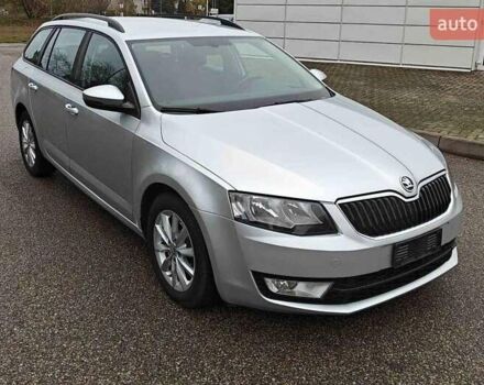 Серый Шкода Октавия, объемом двигателя 1.6 л и пробегом 238 тыс. км за 10500 $, фото 1 на Automoto.ua