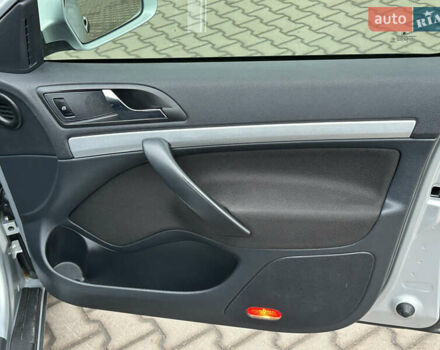 Серый Шкода Октавия, объемом двигателя 2 л и пробегом 218 тыс. км за 9999 $, фото 39 на Automoto.ua