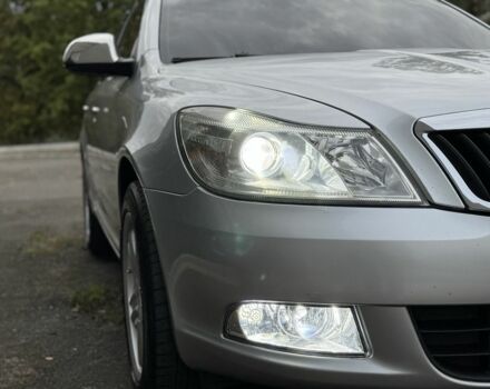 Серый Шкода Октавия, объемом двигателя 2 л и пробегом 200 тыс. км за 10200 $, фото 11 на Automoto.ua