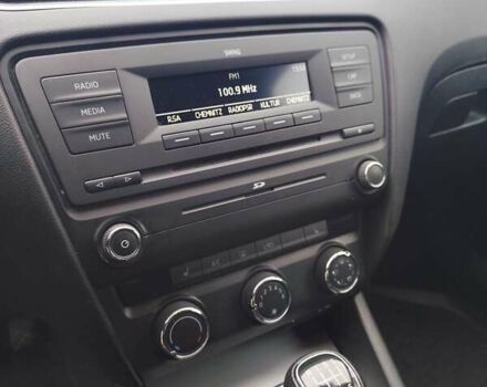 Серый Шкода Октавия, объемом двигателя 1.4 л и пробегом 280 тыс. км за 9000 $, фото 15 на Automoto.ua