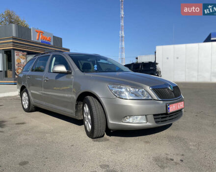 Серый Шкода Октавия, объемом двигателя 1.6 л и пробегом 225 тыс. км за 8400 $, фото 7 на Automoto.ua