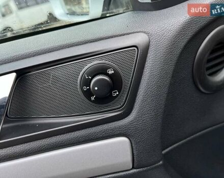 Серый Шкода Октавия, объемом двигателя 1.6 л и пробегом 206 тыс. км за 9999 $, фото 14 на Automoto.ua