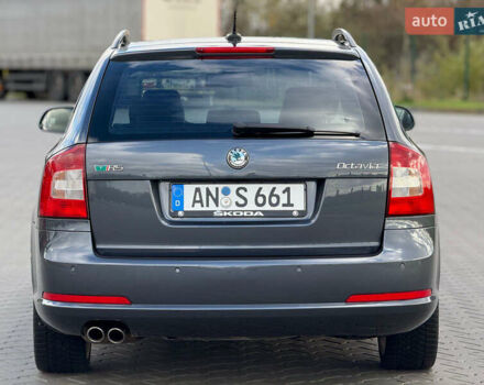 Серый Шкода Октавия, объемом двигателя 2 л и пробегом 270 тыс. км за 12000 $, фото 8 на Automoto.ua