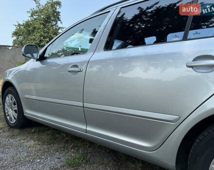 Сірий Шкода Октавія, об'ємом двигуна 1.6 л та пробігом 216 тис. км за 7850 $, фото 23 на Automoto.ua