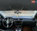 Сірий Шкода Октавія, об'ємом двигуна 2 л та пробігом 300 тис. км за 9900 $, фото 1 на Automoto.ua