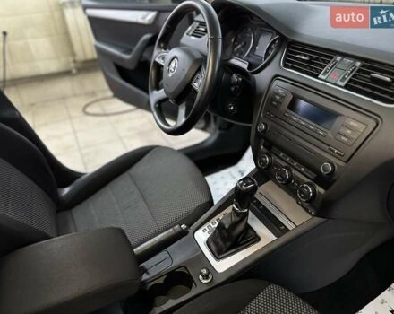 Сірий Шкода Октавія, об'ємом двигуна 1.8 л та пробігом 211 тис. км за 10999 $, фото 37 на Automoto.ua