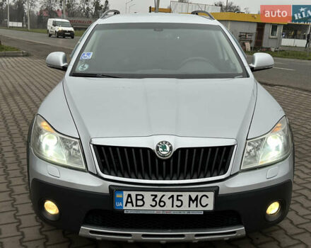 Серый Шкода Октавия, объемом двигателя 2 л и пробегом 218 тыс. км за 9999 $, фото 2 на Automoto.ua
