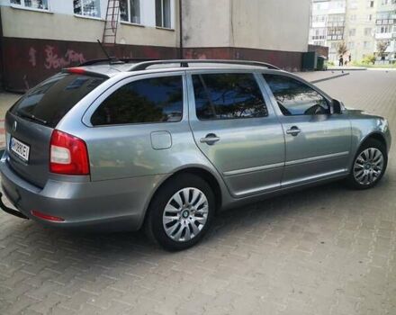 Серый Шкода Октавия, объемом двигателя 2 л и пробегом 304 тыс. км за 9500 $, фото 4 на Automoto.ua