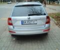 Сірий Шкода Октавія, об'ємом двигуна 2 л та пробігом 220 тис. км за 7580 $, фото 1 на Automoto.ua