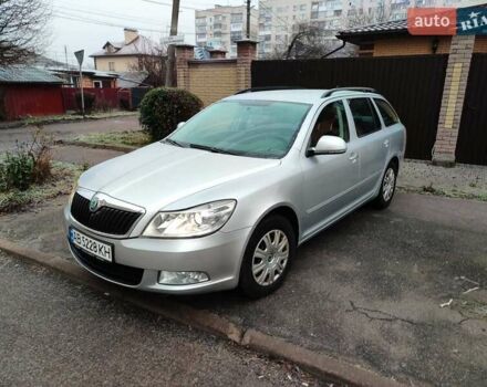 Серый Шкода Октавия, объемом двигателя 1.6 л и пробегом 297 тыс. км за 8100 $, фото 1 на Automoto.ua