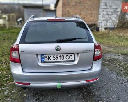 Сірий Шкода Октавія, об'ємом двигуна 1.6 л та пробігом 247 тис. км за 9300 $, фото 6 на Automoto.ua