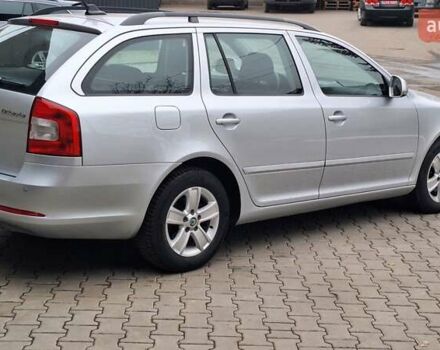 Сірий Шкода Октавія, об'ємом двигуна 2 л та пробігом 262 тис. км за 8950 $, фото 11 на Automoto.ua
