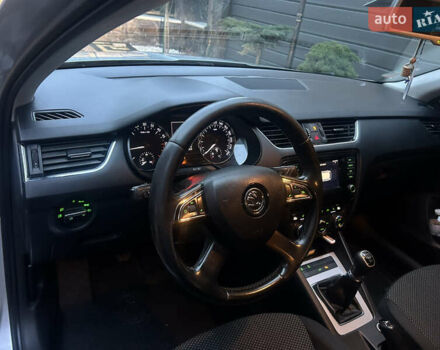 Сірий Шкода Октавія, об'ємом двигуна 1.6 л та пробігом 311 тис. км за 9500 $, фото 7 на Automoto.ua