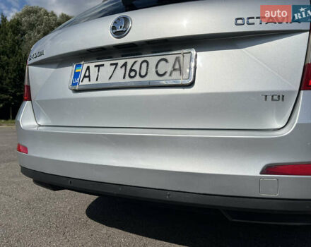 Серый Шкода Октавия, объемом двигателя 1.6 л и пробегом 376 тыс. км за 11000 $, фото 32 на Automoto.ua