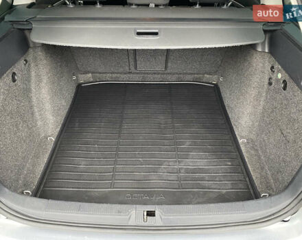 Серый Шкода Октавия, объемом двигателя 1.97 л и пробегом 242 тыс. км за 9500 $, фото 24 на Automoto.ua