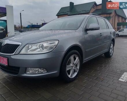 Сірий Шкода Октавія, об'ємом двигуна 1.8 л та пробігом 226 тис. км за 8600 $, фото 2 на Automoto.ua