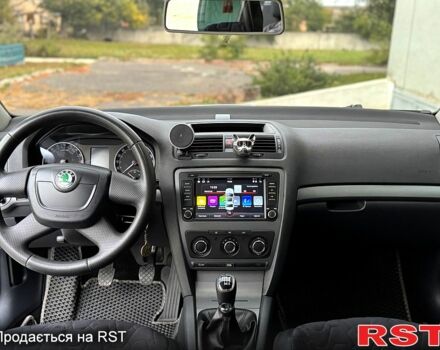 Серый Шкода Октавия, объемом двигателя 2 л и пробегом 200 тыс. км за 10200 $, фото 10 на Automoto.ua