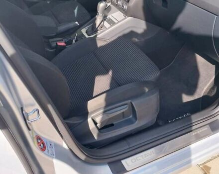 Сірий Шкода Октавія, об'ємом двигуна 1.6 л та пробігом 256 тис. км за 12300 $, фото 13 на Automoto.ua