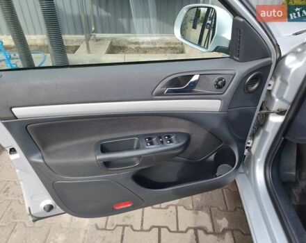 Серый Шкода Октавия, объемом двигателя 1.6 л и пробегом 315 тыс. км за 8700 $, фото 8 на Automoto.ua