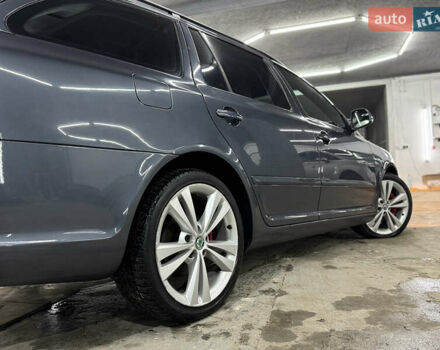 Сірий Шкода Октавія, об'ємом двигуна 2 л та пробігом 270 тис. км за 12000 $, фото 14 на Automoto.ua