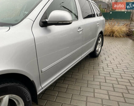 Серый Шкода Октавия, объемом двигателя 1.97 л и пробегом 242 тыс. км за 9500 $, фото 2 на Automoto.ua