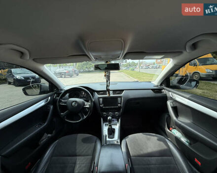 Шкода Октавія 2013 у Києві на Automoto.ua Сірий Шкода Октавія, об'ємом двигуна 1.6 л та пробігом 276 тис. км за 11499 $, фото 3 на Automoto.ua