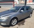 Серый Шкода Октавия, объемом двигателя 1.6 л и пробегом 223 тыс. км за 9000 $, фото 1 на Automoto.ua