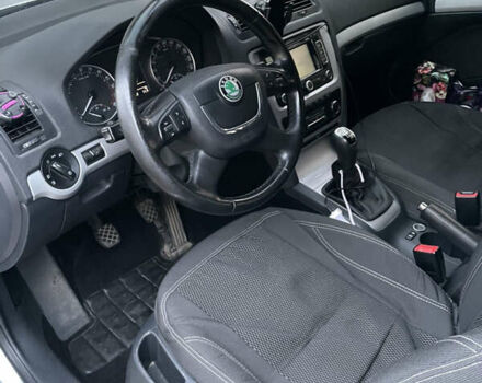 Сірий Шкода Октавія, об'ємом двигуна 1.97 л та пробігом 277 тис. км за 9300 $, фото 12 на Automoto.ua