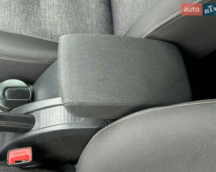 Серый Шкода Октавия, объемом двигателя 2 л и пробегом 218 тыс. км за 9999 $, фото 27 на Automoto.ua