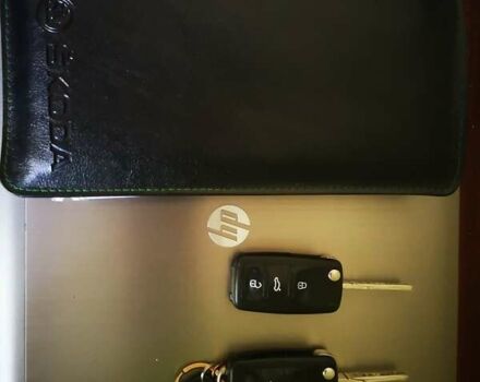 Серый Шкода Октавия, объемом двигателя 2 л и пробегом 304 тыс. км за 9500 $, фото 24 на Automoto.ua