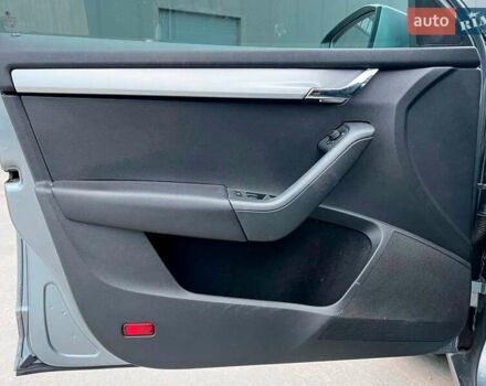 Серый Шкода Октавия, объемом двигателя 1.6 л и пробегом 240 тыс. км за 10990 $, фото 15 на Automoto.ua