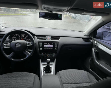 Серый Шкода Октавия, объемом двигателя 1.6 л и пробегом 295 тыс. км за 8599 $, фото 10 на Automoto.ua