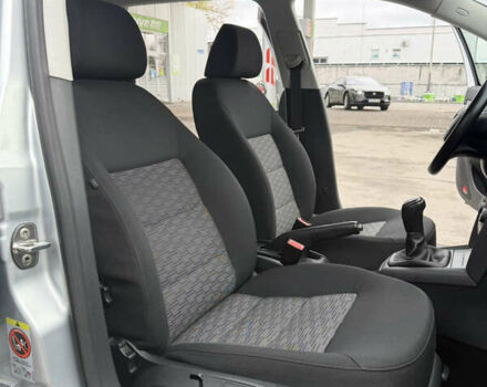 Серый Шкода Октавия, объемом двигателя 1.6 л и пробегом 217 тыс. км за 7650 $, фото 29 на Automoto.ua