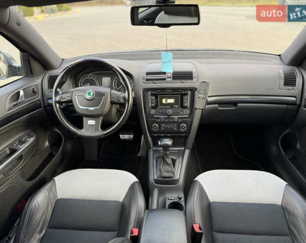 Серый Шкода Октавия, объемом двигателя 2 л и пробегом 270 тыс. км за 11000 $, фото 62 на Automoto.ua