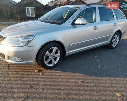 Шкода Октавия 2013 в Броварах на Automoto.ua Серый Шкода Октавия, объемом двигателя 1.6 л и пробегом 219 тыс. км за 8500 $, фото 12 на Automoto.ua